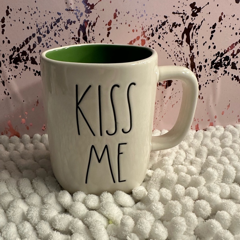 New Rae Dunn Double-Sided Kiss Me Mug